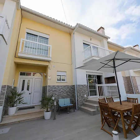 Moradia Chicharro Назаре