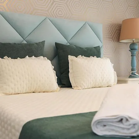 Moradia Chicharro 招待所 纳扎雷