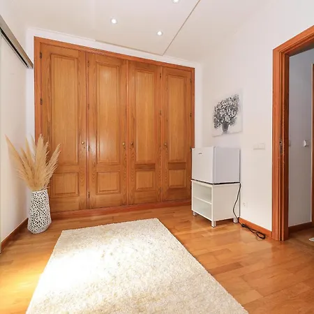 Moradia Chicharro 纳扎雷