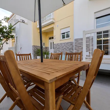 Moradia Chicharro 纳扎雷