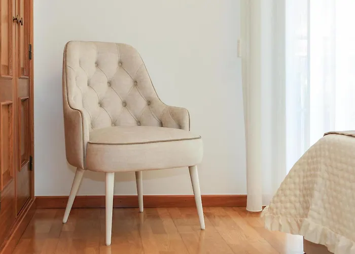 Moradia Chicharro * Назаре