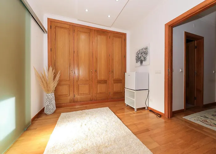 Moradia Chicharro Назаре