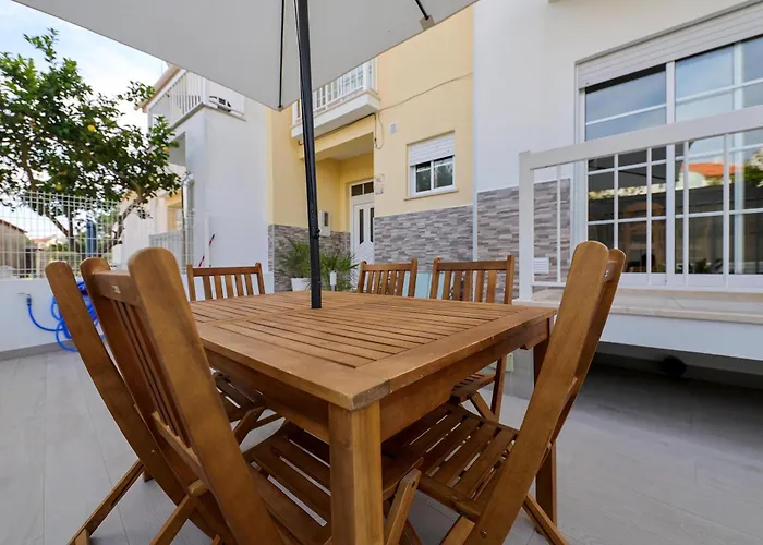 Moradia Chicharro Назаре